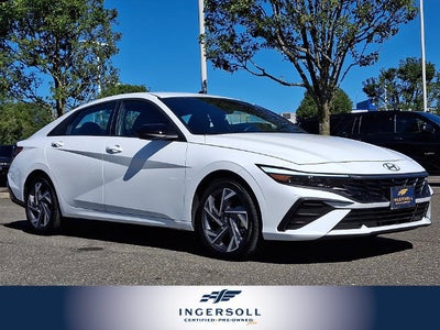 2025 Hyundai Elantra SEL Sport