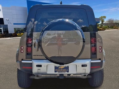 2025 Land Rover Defender 110 P300