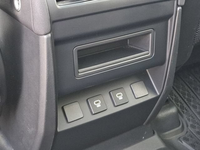 2023 Land Rover Defender 110 SE