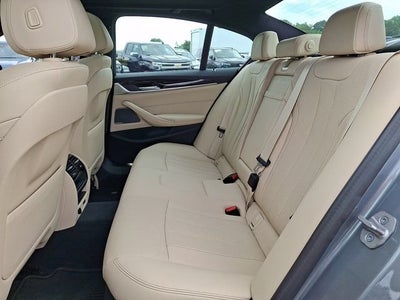 2023 BMW 540 i xDrive