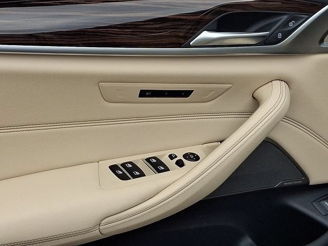 2023 BMW 540 i xDrive