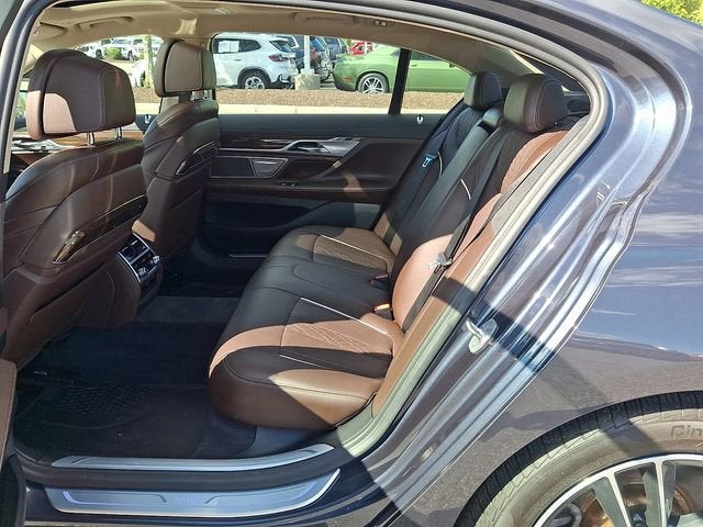 2020 BMW 750i xDrive