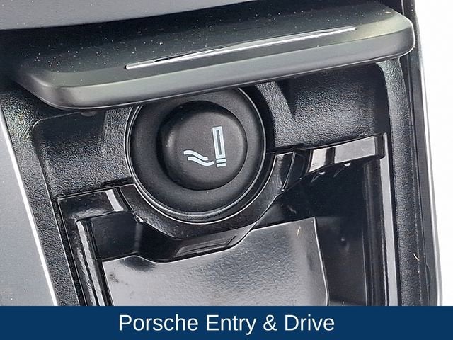 2022 Porsche 718 Boxster S