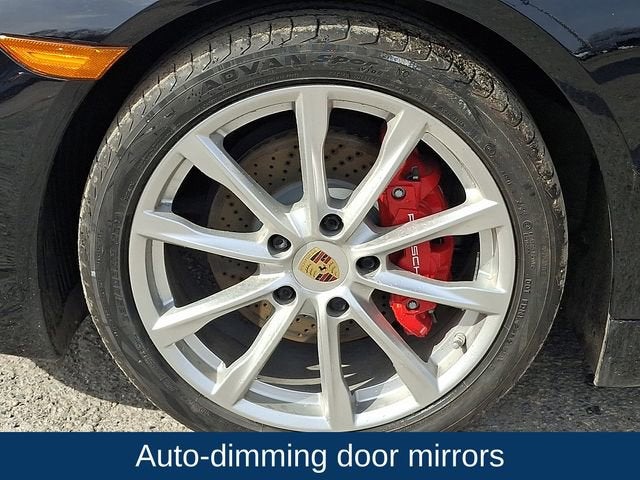 2022 Porsche 718 Boxster S