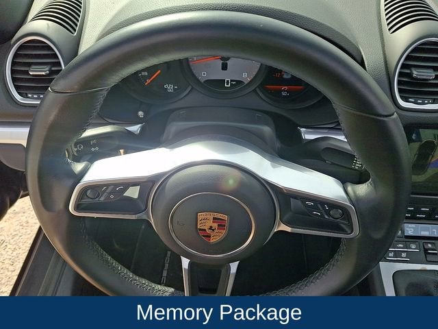 2022 Porsche 718 Boxster S