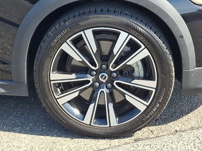 2022 Volvo V60 Cross Country T5